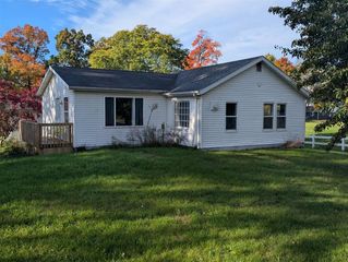 4045 W Stanton Road, Stanton, MI 48888