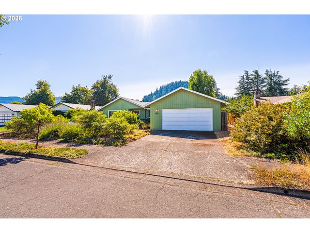 6323 B St, Springfield, OR 97478