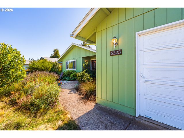 6323 B St, Springfield, OR 97478