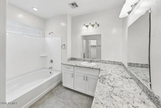 327 S Travis --, Mesa, AZ 85208