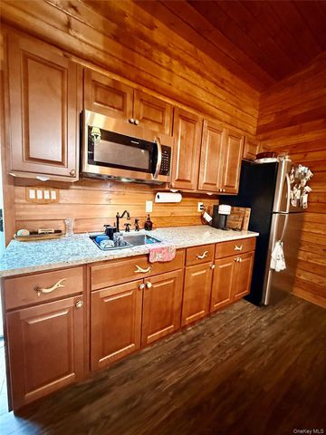 180 Harris Road, Harris, NY 12742