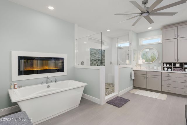 703 RUM RUNNER Way, St. Johns, FL 32259