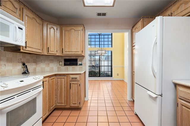 13553 Bullion Ct, Corpus Christi, TX 78418