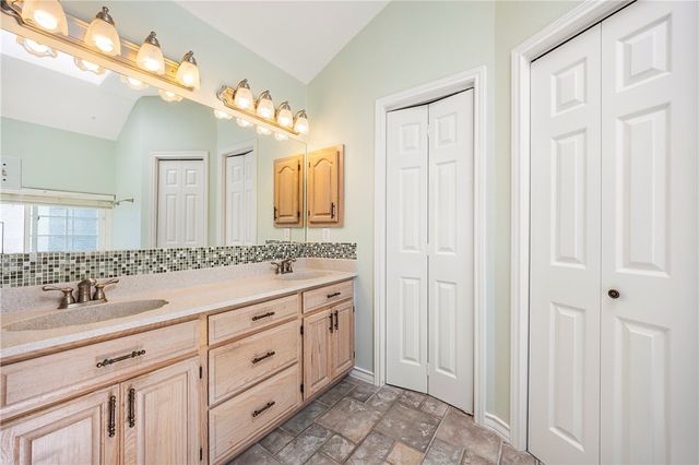 13553 Bullion Ct, Corpus Christi, TX 78418