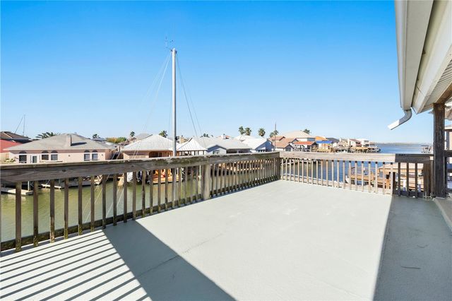 13553 Bullion Ct, Corpus Christi, TX 78418