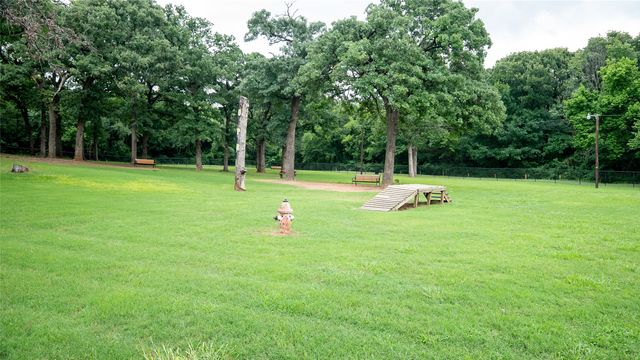 000 Bluebonnet Avenue, Denison, TX 75020