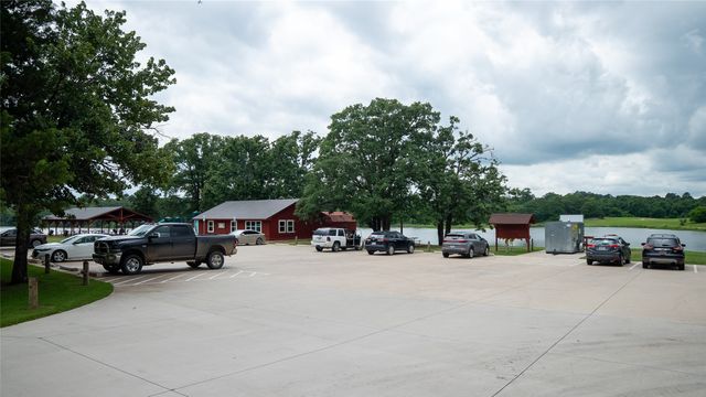 000 Bluebonnet Avenue, Denison, TX 75020