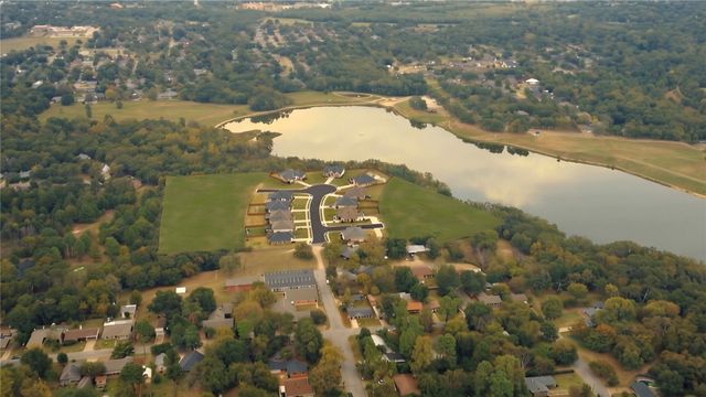 000 Bluebonnet Avenue, Denison, TX 75020