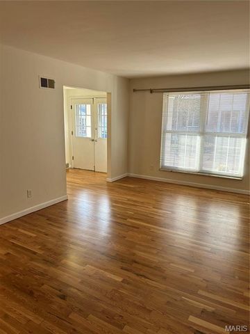 11011 fawnhaven, St Louis, MO 63126