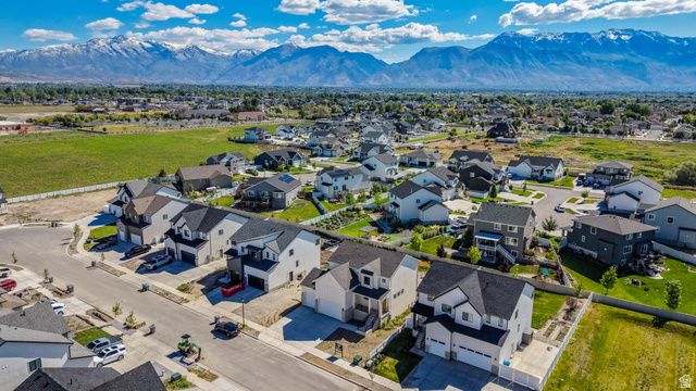 178 N HUSKER LN, Saratoga Springs, UT 84045