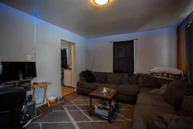 2105 Mary Avenue, Lansing, MI 48910