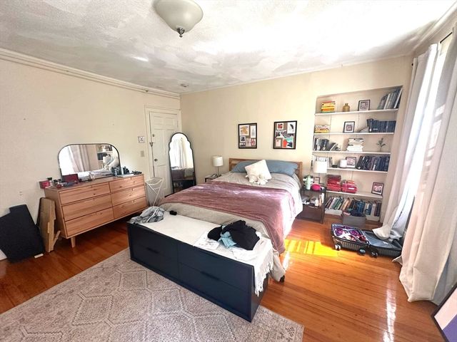15 Charles 3L, Boston, MA 02114