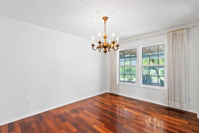 2415 NW Cove View, Stuart, FL 34994
