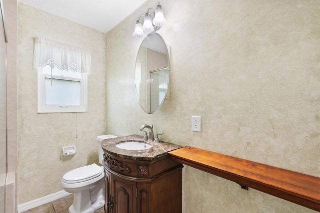 2415 NW Cove View, Stuart, FL 34994