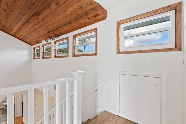 2415 NW Cove View, Stuart, FL 34994