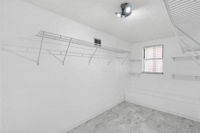 2415 NW Cove View, Stuart, FL 34994