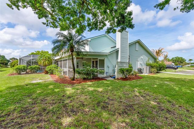 2415 NW Cove View, Stuart, FL 34994