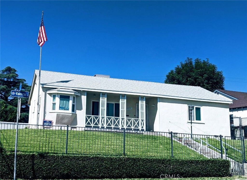 805 Valencia Drive, Colton, CA 92324