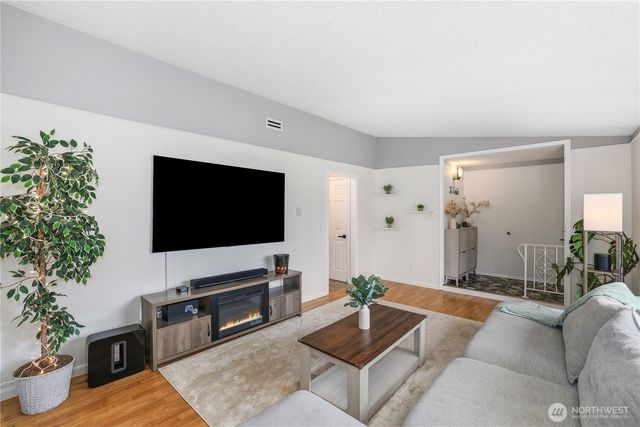 16602 10th Avenue E, Spanaway, WA 98387