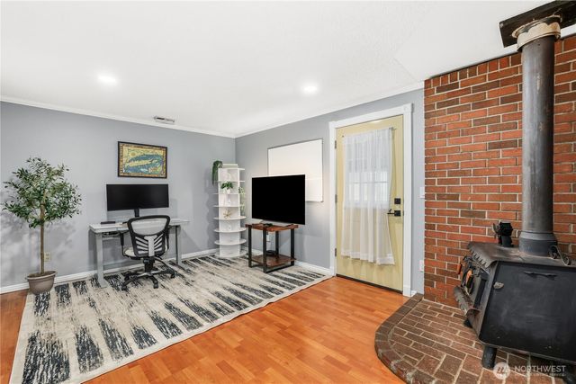 16602 10th Avenue E, Spanaway, WA 98387