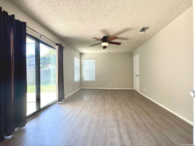 10038 AZTEC VLG, San Antonio, TX 78245