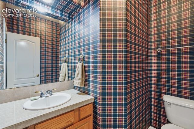 20470 Lockridge Drive, Colorado Springs, CO 80908