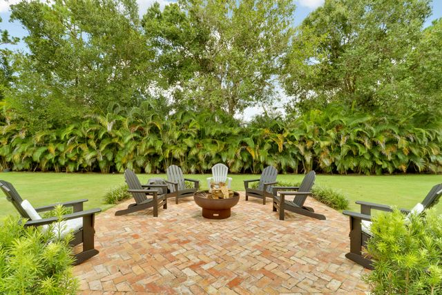 15316 75th Way N, Palm Beach Gardens, FL 33418