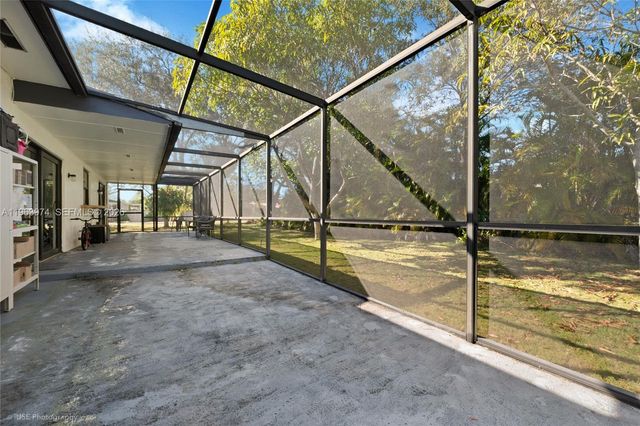 8425 SW 174th Street, Palmetto Bay, FL 33157