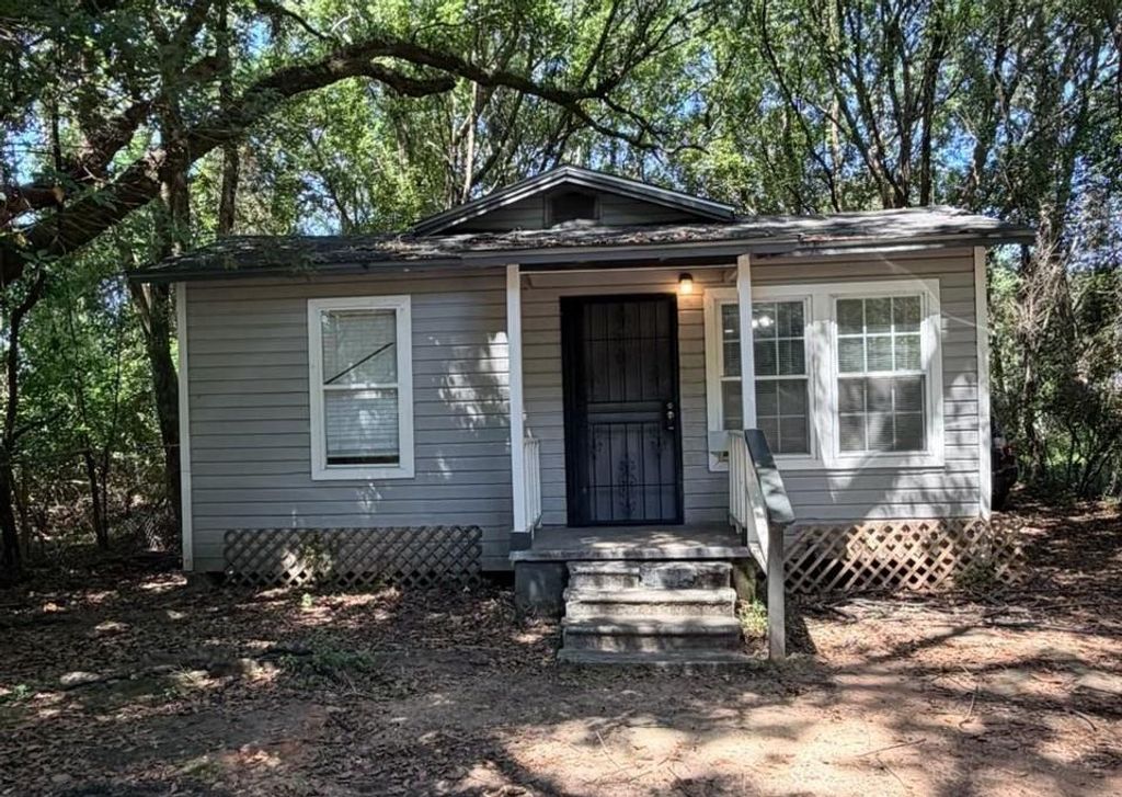 207 Lorraine Avenue, Mobile, AL 36610 — exterior