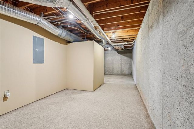 4771 Summerwood SE Drive, Smyrna, GA 30126