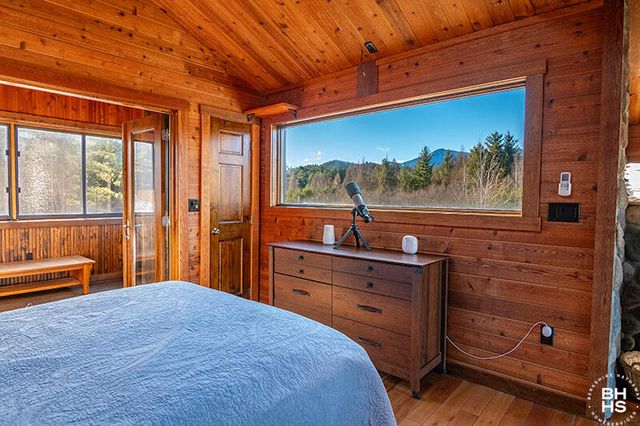 103 Perkins Lane, Wilmington, NY 12997