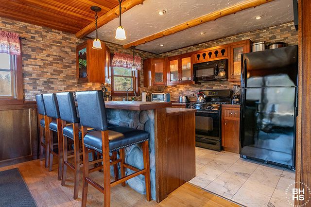 103 Perkins Lane, Wilmington, NY 12997