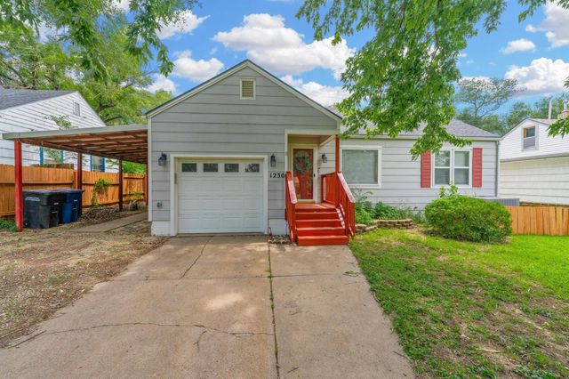 1230 N Bobbie St, Augusta, KS 67010
