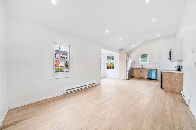 1077 Central Avenue, Hempstead, NY 11550