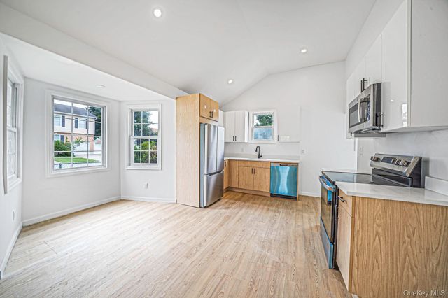 1077 Central Avenue, Hempstead, NY 11550