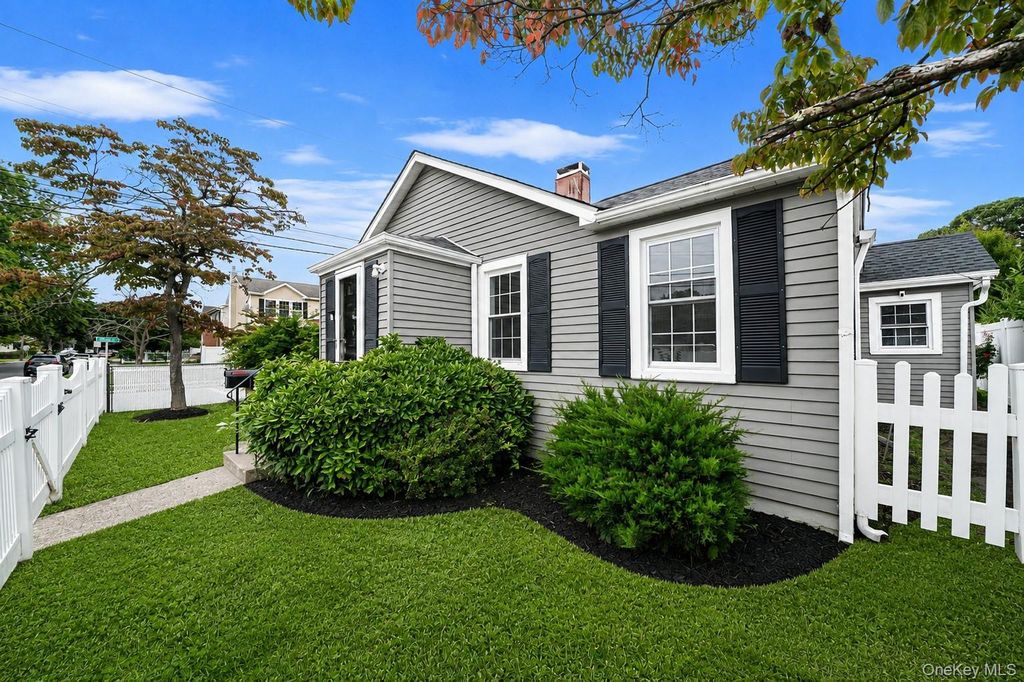 1077 Central Avenue, Hempstead, NY 11550 — photo 5