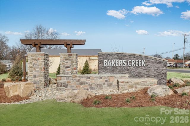 295 W 18th Street, Kannapolis, NC 28081