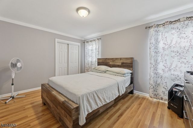 391 Avenue E, Bayonne City, NJ 07002