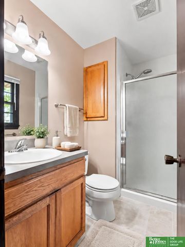 15107 Versaille Street, Bellevue, NE 68123