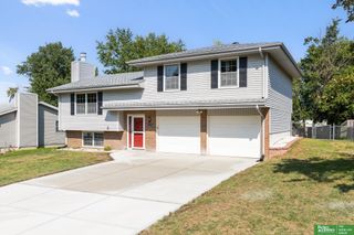 15107 Versaille Street, Bellevue, NE 68123