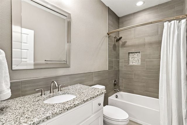 2223 Eriksson Lane, Dallas, TX 75204