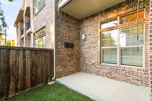 2223 Eriksson Lane, Dallas, TX 75204