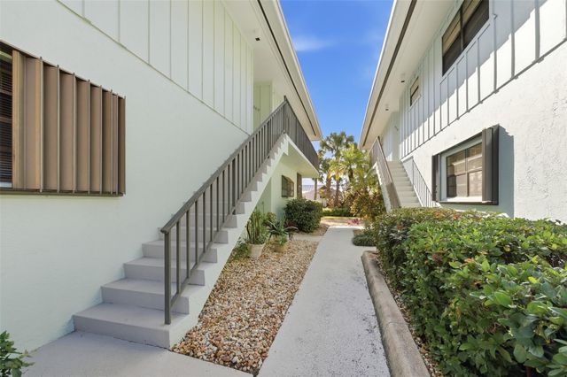 4099 SE Centerboard Lane 4B, Stuart, FL 34997