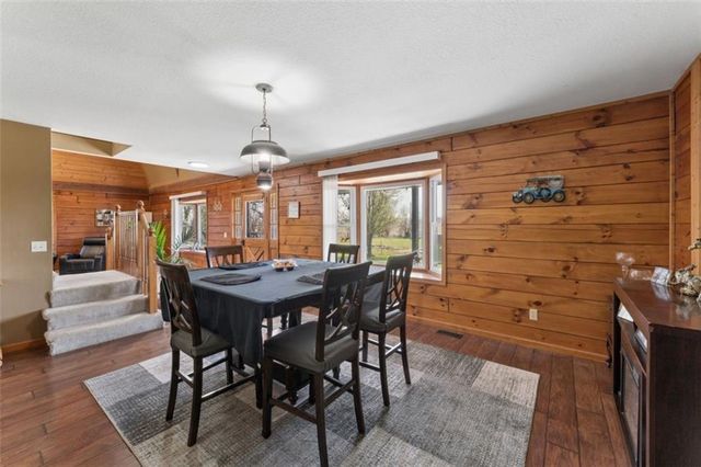 1113 SW 500th Road, Holden, MO 64040