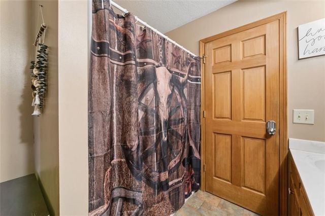1113 SW 500th Road, Holden, MO 64040