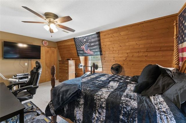 1113 SW 500th Road, Holden, MO 64040
