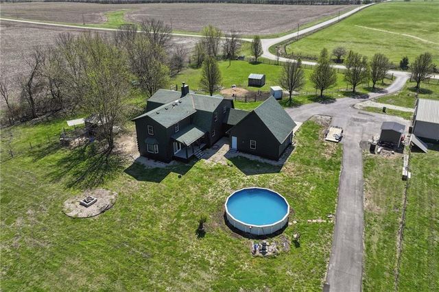1113 SW 500th Road, Holden, MO 64040