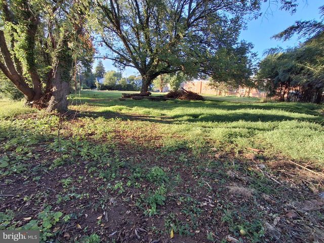 3415 GLEN AVE, Baltimore, MD 21215