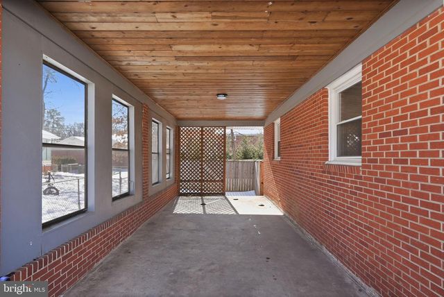 3417 DUKE ST, College Park, MD 20740