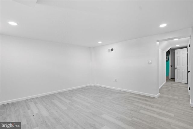 7443 LAWRENCE RD, Baltimore, MD 21222
